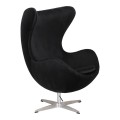 Fotel Egg Classic Velvet Czarny na srebrnej nodze