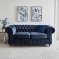 Sofa 2,5 os. klasyczny Chesterfield Wellington granatowa