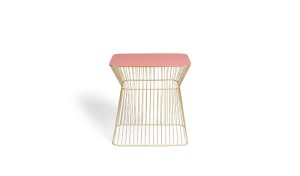 Stolik No Offence postarzany róż blat mały Bold Monkey