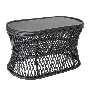 Czarny pleciony z trzciny stolik kawowy