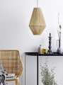 Minimalistyczna czarna metalowa matowa konsola