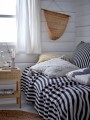 Rattanowa szafka nocna Manon Pine