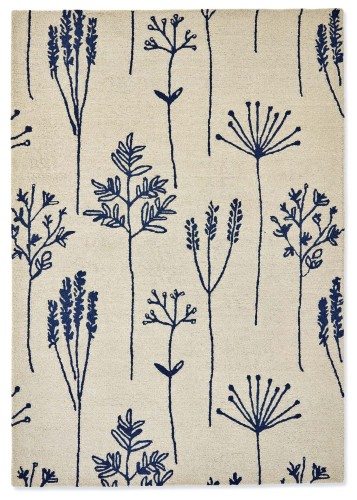 Beżowy Dywan z Granatowym Roślinnym Wzorem - STIPA DENIM