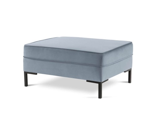 Pufa Luis jasny niebieski aksamit na czarnych nóżkach