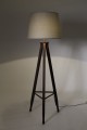 Lampa podłogowa Tripod Rif