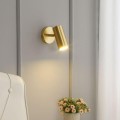 Złota lampa ścienna Spot Moosee