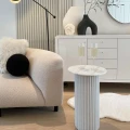 Stolik pomocniczy z ryflowaną podstawą Burgos